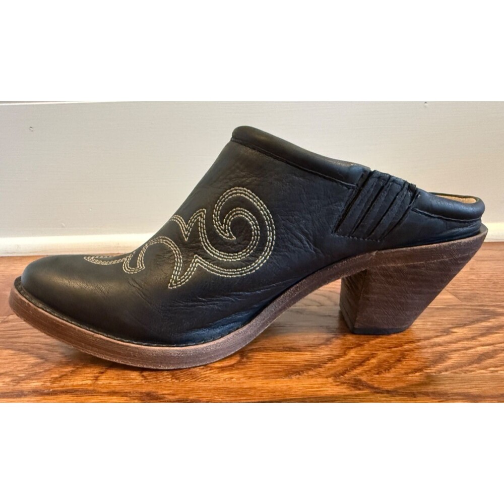 Spirit by Lucchese Women's Black Embroidered Mules Size 8 Western Leather - Picture 8 of 14
